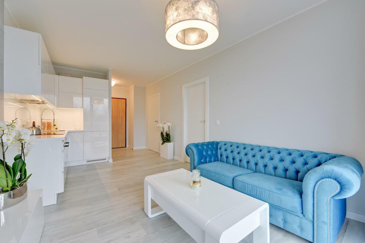 Apartament Mistral กดิเนีย ภายนอก รูปภาพ